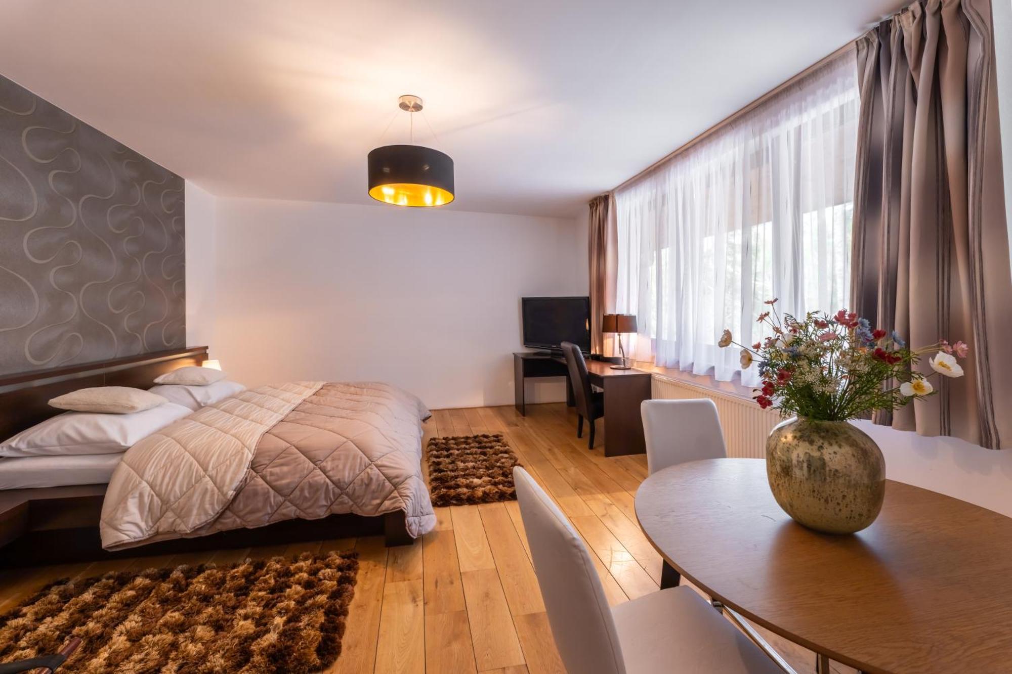 Archa Hotel Olomouc Exteriör bild